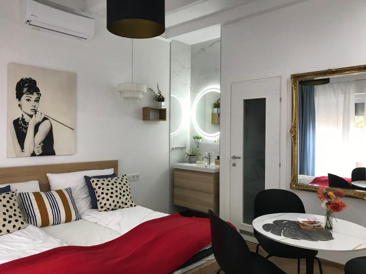 Greatforest Rosehill 2 Apartman -Bmw- Debrecen Esterno foto
