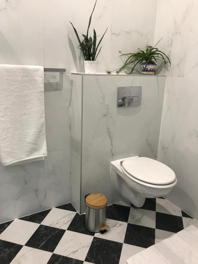 Greatforest Rosehill 2 Apartman -Bmw- Debrecen Esterno foto