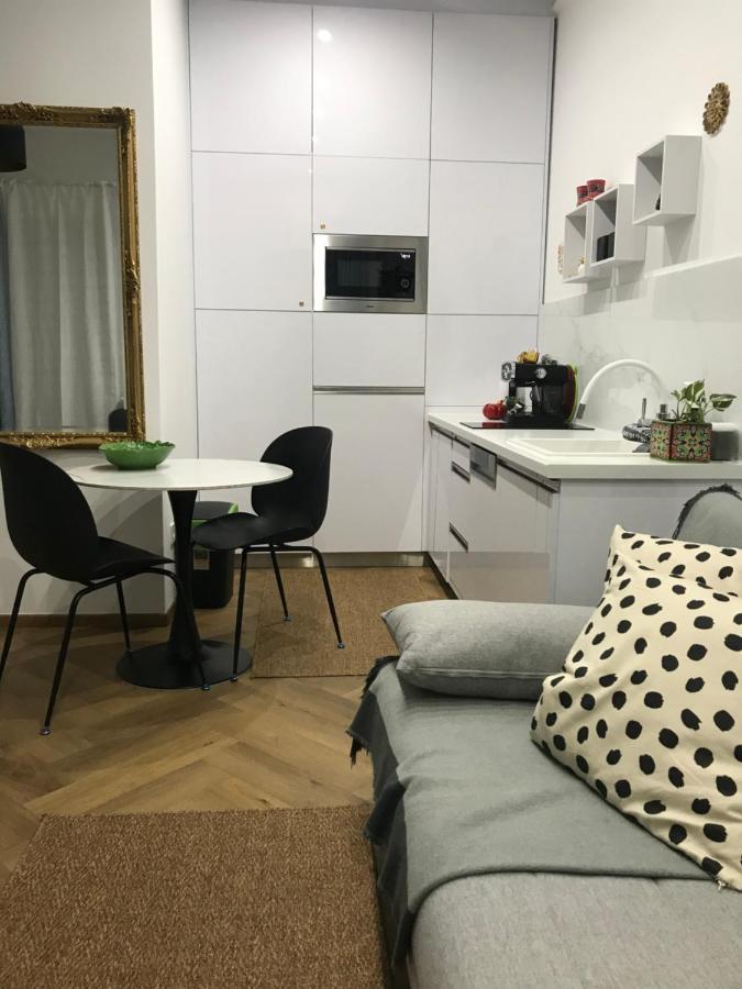 Greatforest Rosehill 2 Apartman -Bmw- Debrecen Esterno foto