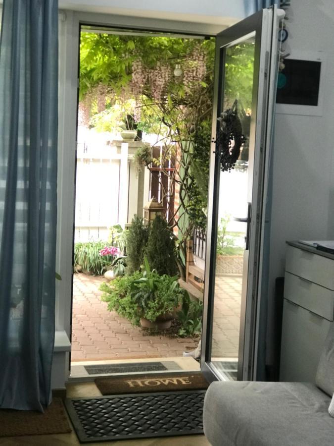 Greatforest Rosehill 2 Apartman -Bmw- Debrecen Esterno foto